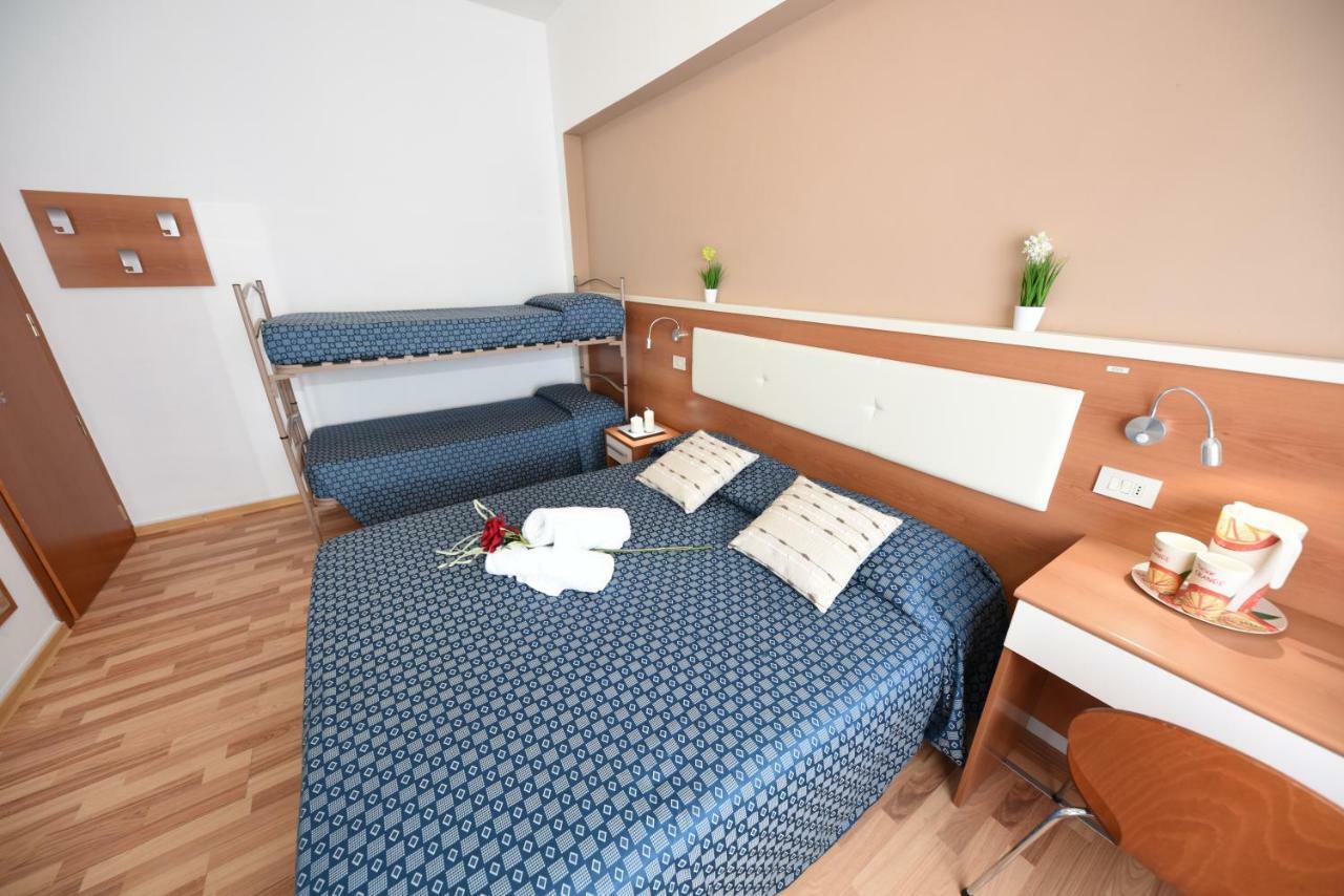 Miramare Inn Hotel Марота Екстериор снимка